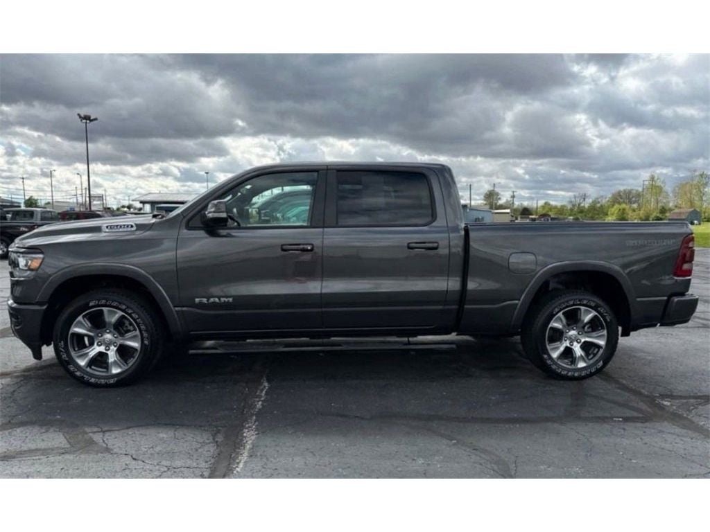 2022 RAM 1500 Laramie Crew Cab 4x4 6'4' Box