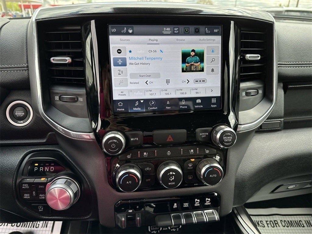 2022 RAM 1500 Laramie Crew Cab 4x4 6'4' Box