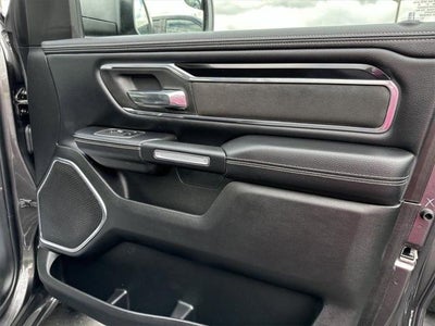 2022 RAM 1500 Laramie Crew Cab 4x4 6'4' Box