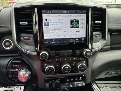 2022 RAM 1500 Laramie Crew Cab 4x4 6'4' Box