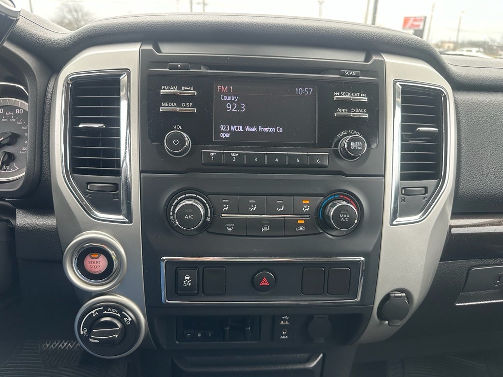 2017 Nissan TITAN XD SV Diesel