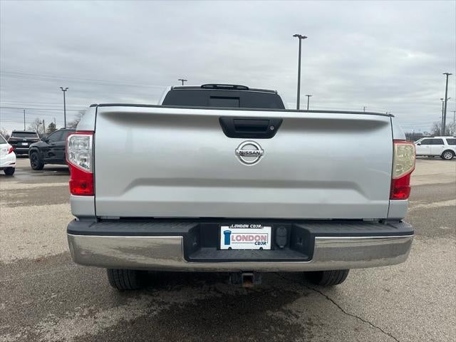 2017 Nissan TITAN XD SV Diesel