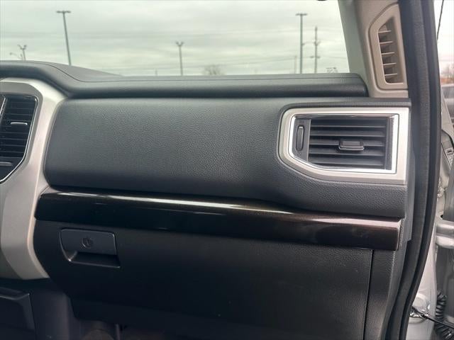 2017 Nissan TITAN XD SV Diesel