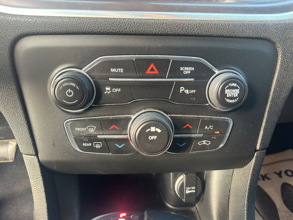 2020 Dodge Charger SXT RWD