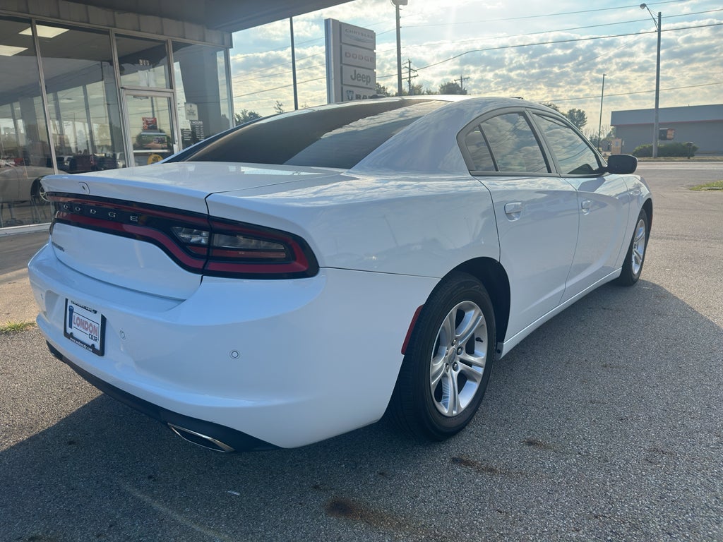 2020 Dodge Charger SXT RWD
