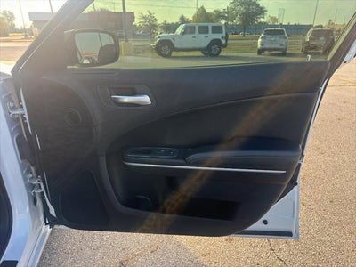 2020 Dodge Charger SXT RWD