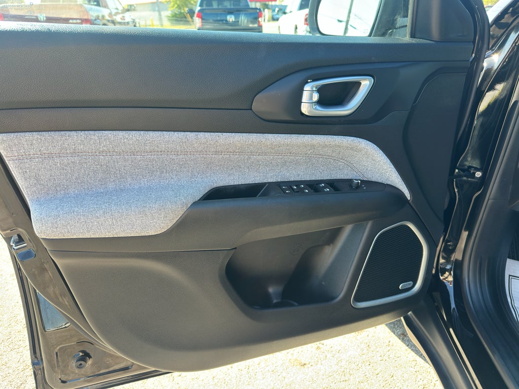 2023 Jeep Compass Latitude Lux FWD