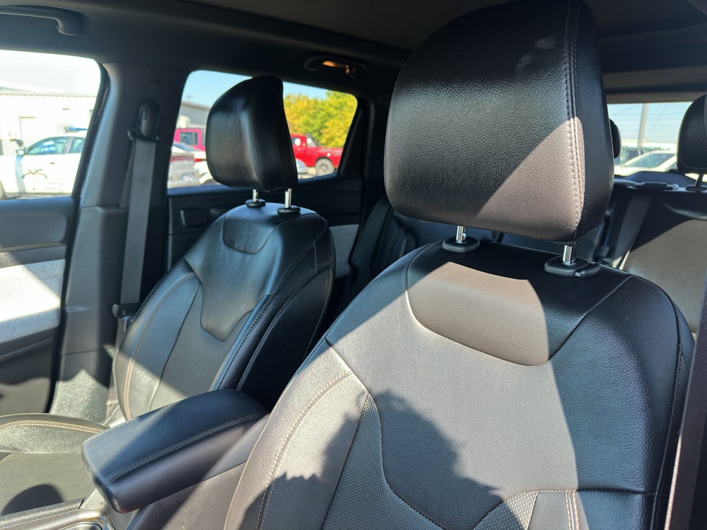 2023 Jeep Compass Latitude Lux FWD