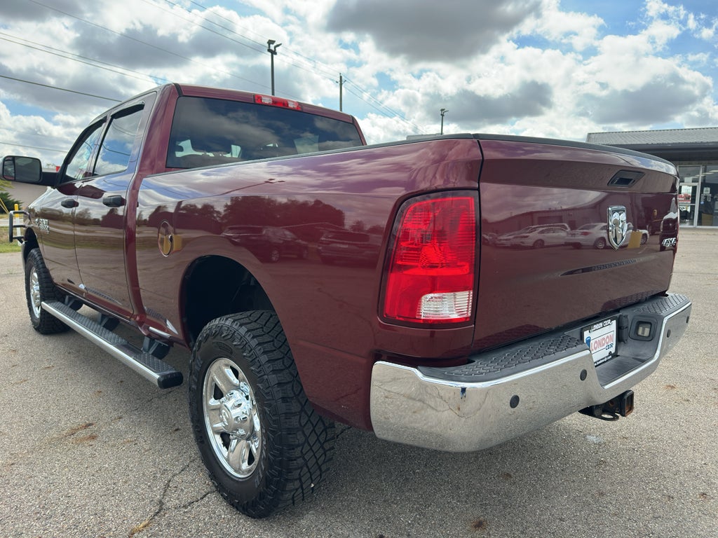 2017 RAM 3500 Tradesman Crew Cab 4x4 6'4' Box