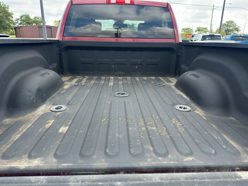 2017 RAM 3500 Tradesman Crew Cab 4x4 6'4' Box