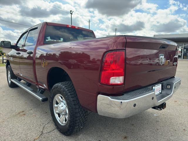 2017 RAM 3500 Tradesman Crew Cab 4x4 6'4' Box