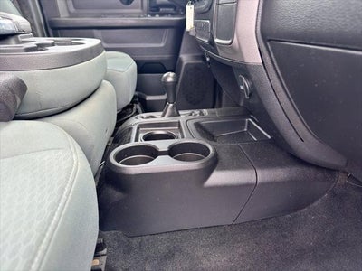 2017 RAM 3500 Tradesman Crew Cab 4x4 6'4' Box