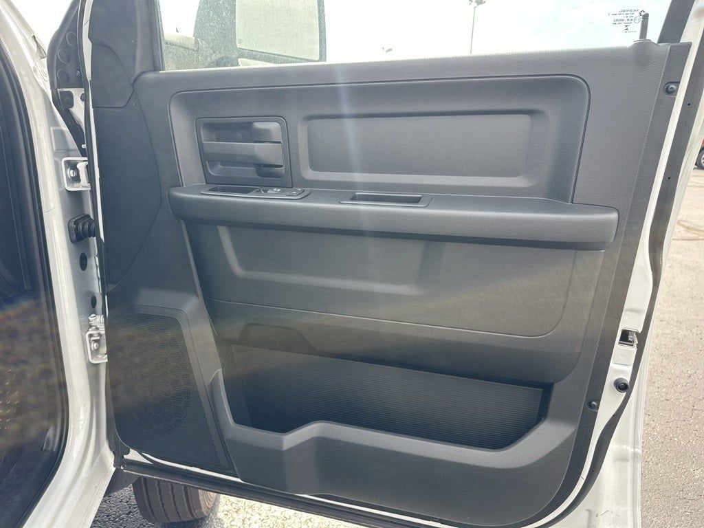 2024 RAM 4500 Chassis Tradesman/SLT/Laramie/Limited