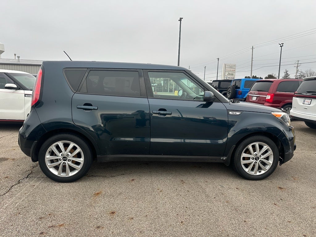 2017 Kia Soul +